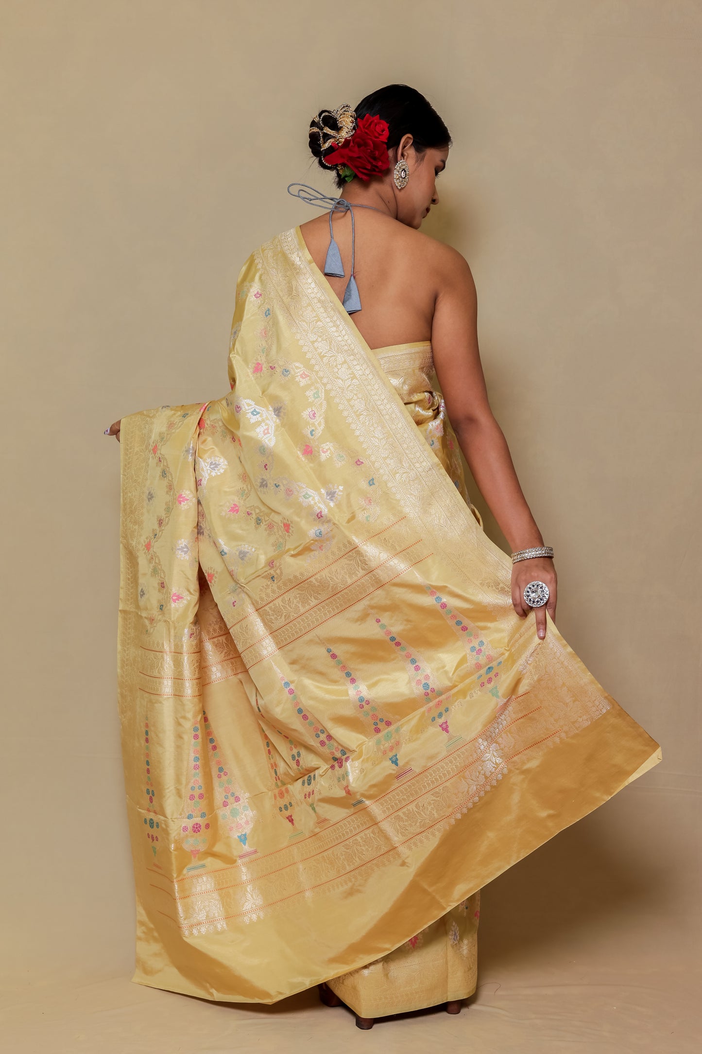 Banarasi Meenakari Jali Design - Cream Golden Mina Flower Saree