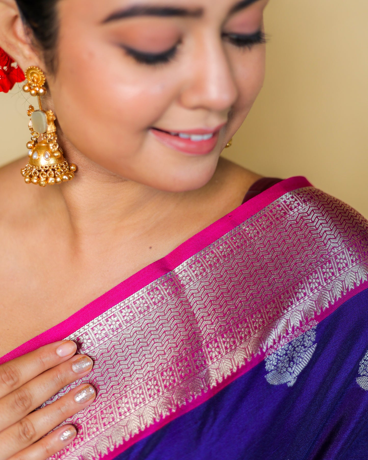 Royal Banarasi Silk in kanjiwaram style Saree in contrast colour