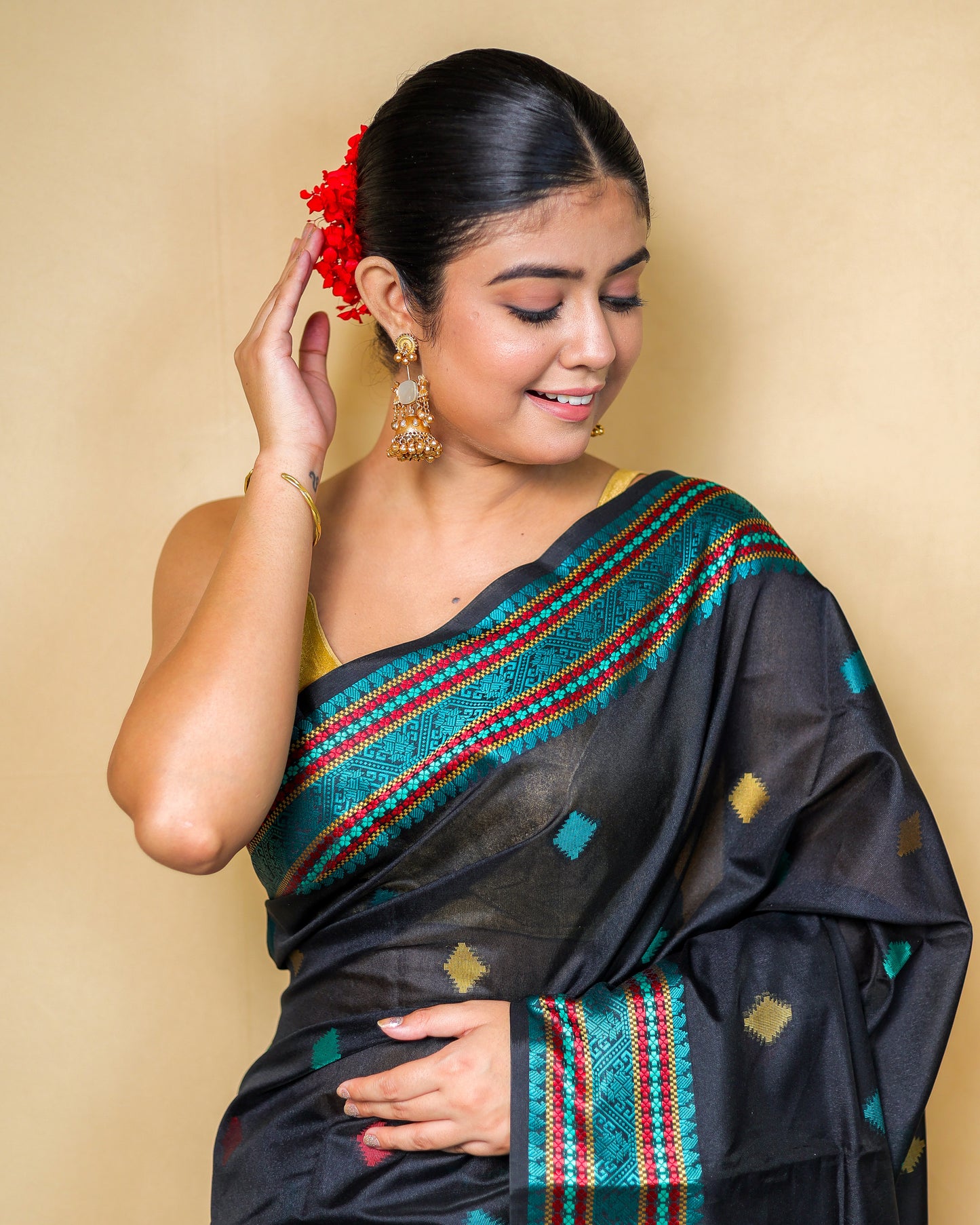 Mekhela Chador Raw Silk Saree With Multicolour Zari Weaving