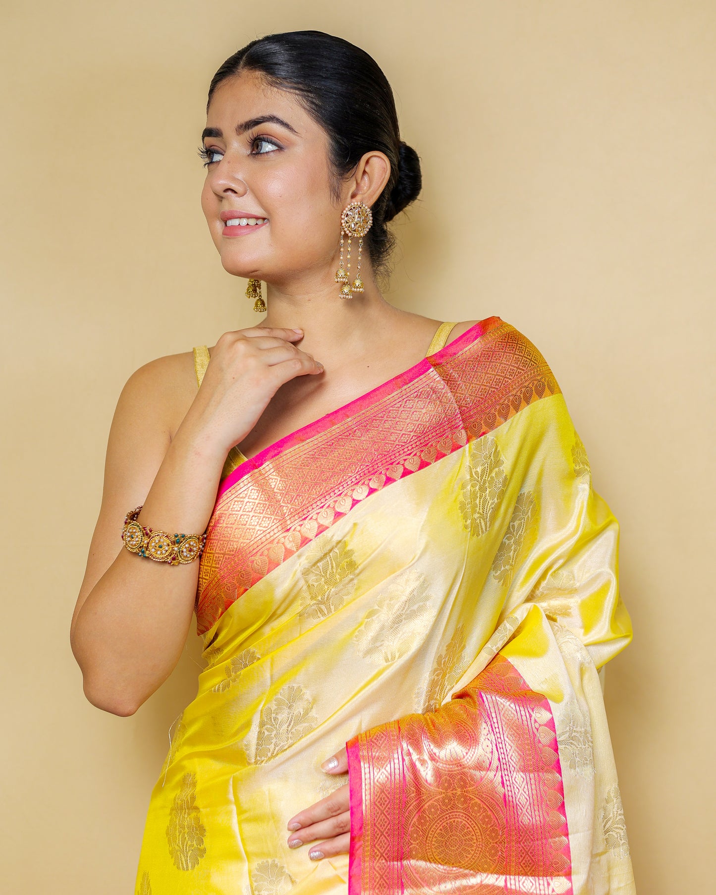 Yellow & Pink Silk Blend Saree with Contrast Zari Border – 6m Saree + 2m Blouse