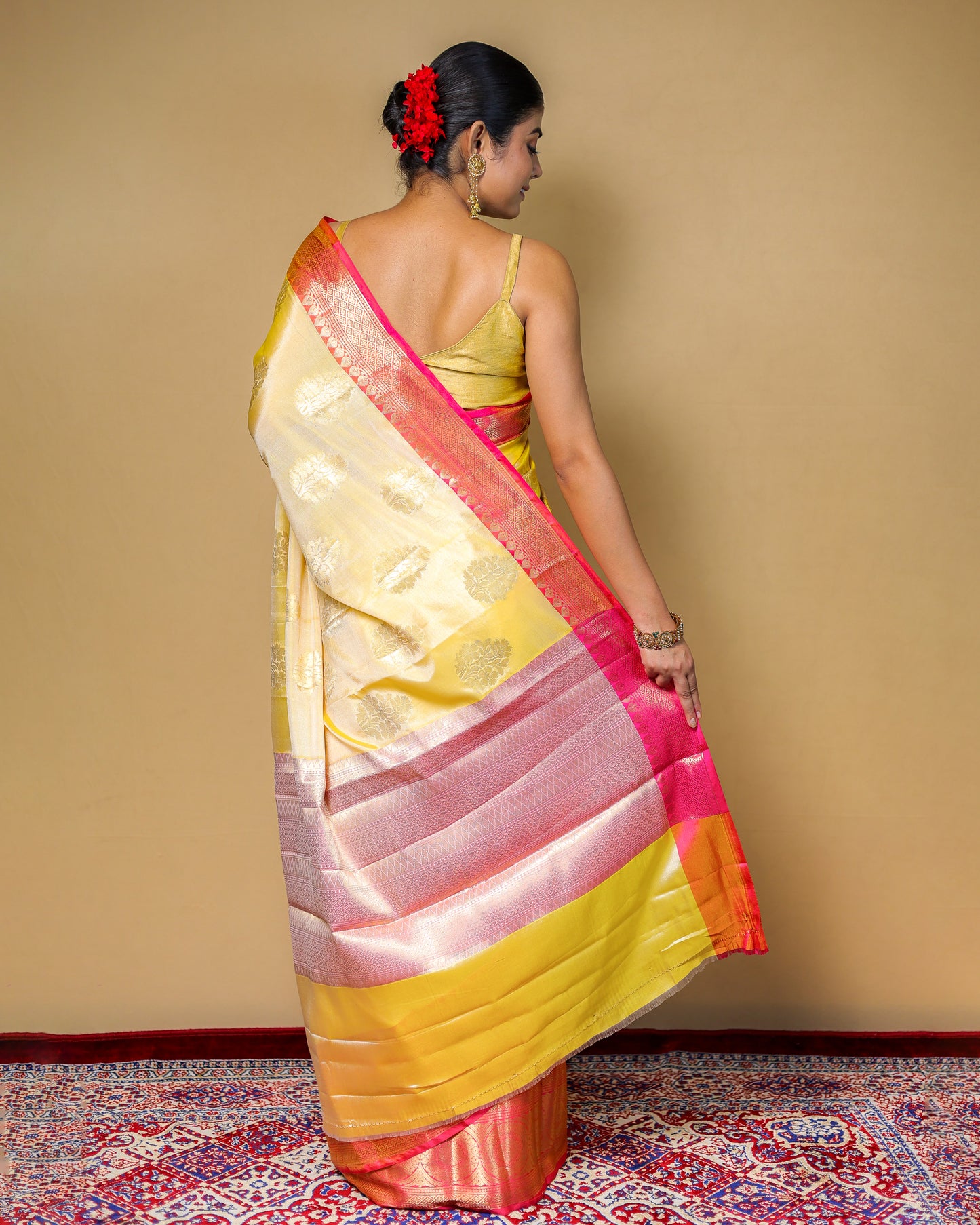 Yellow & Pink Silk Blend Saree with Contrast Zari Border – 6m Saree + 2m Blouse