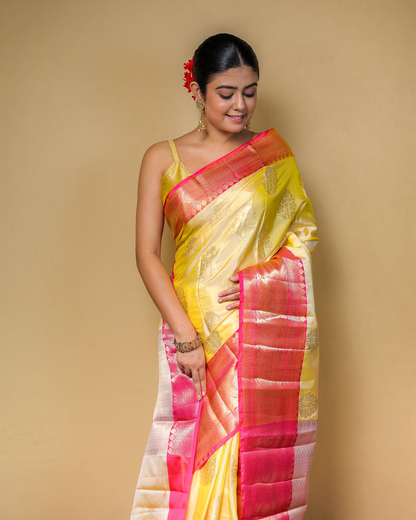 Yellow & Pink Silk Blend Saree with Contrast Zari Border – 6m Saree + 2m Blouse