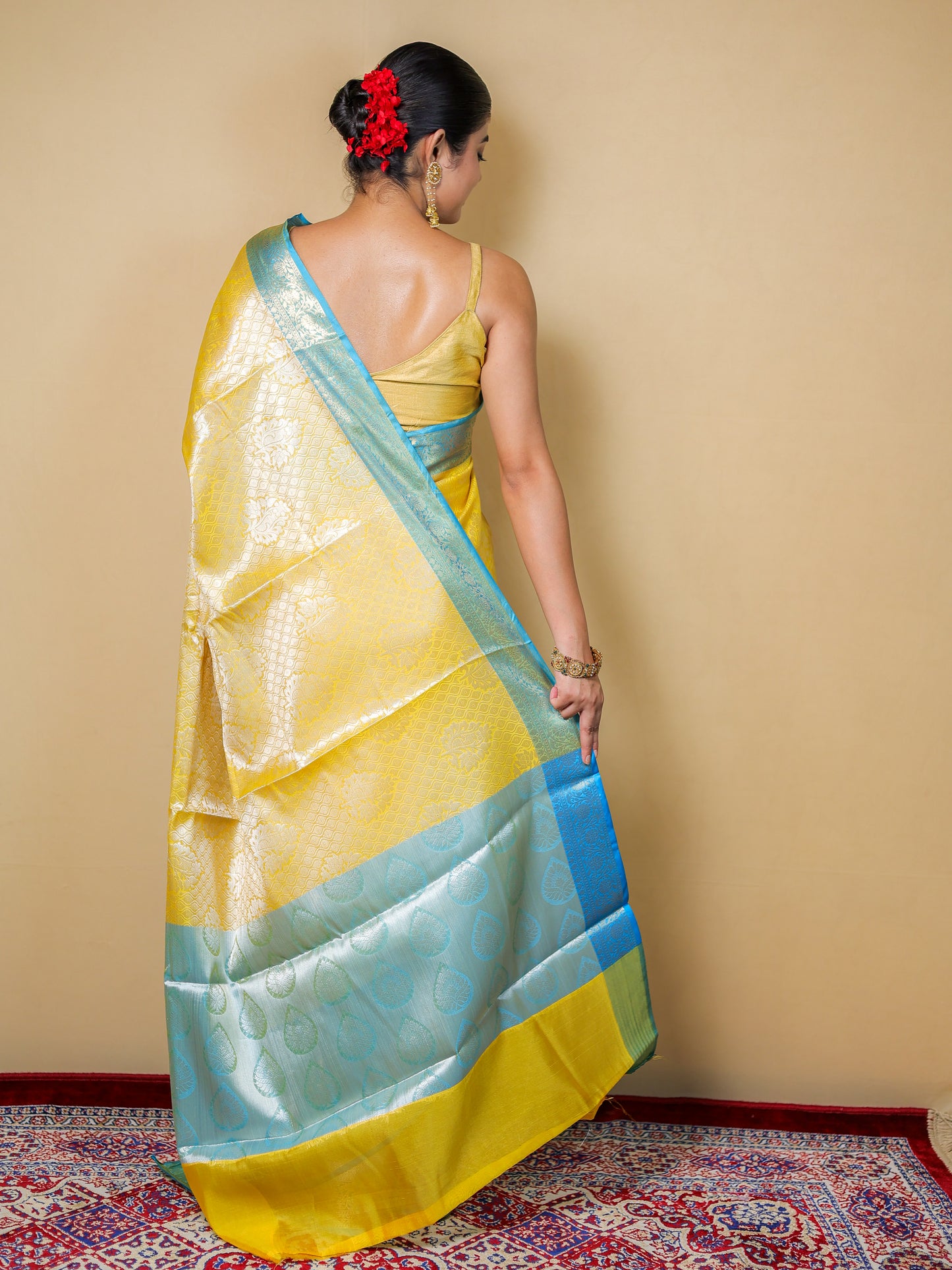 Yellow Blended Silk Handwoven Saree With Woven Zari Designs