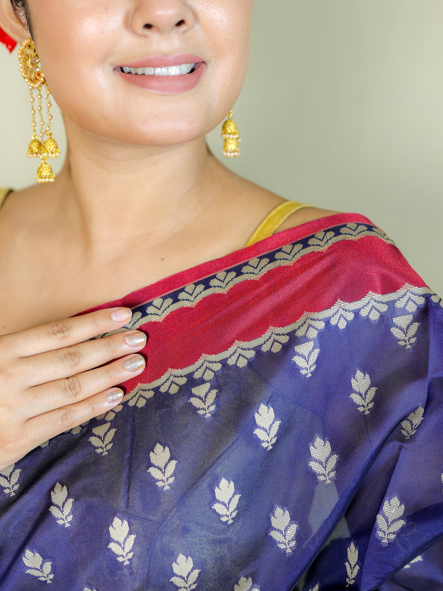 Blue Cotton Saree with Printed Border – Daily Wear Saree with Blouse Piece
