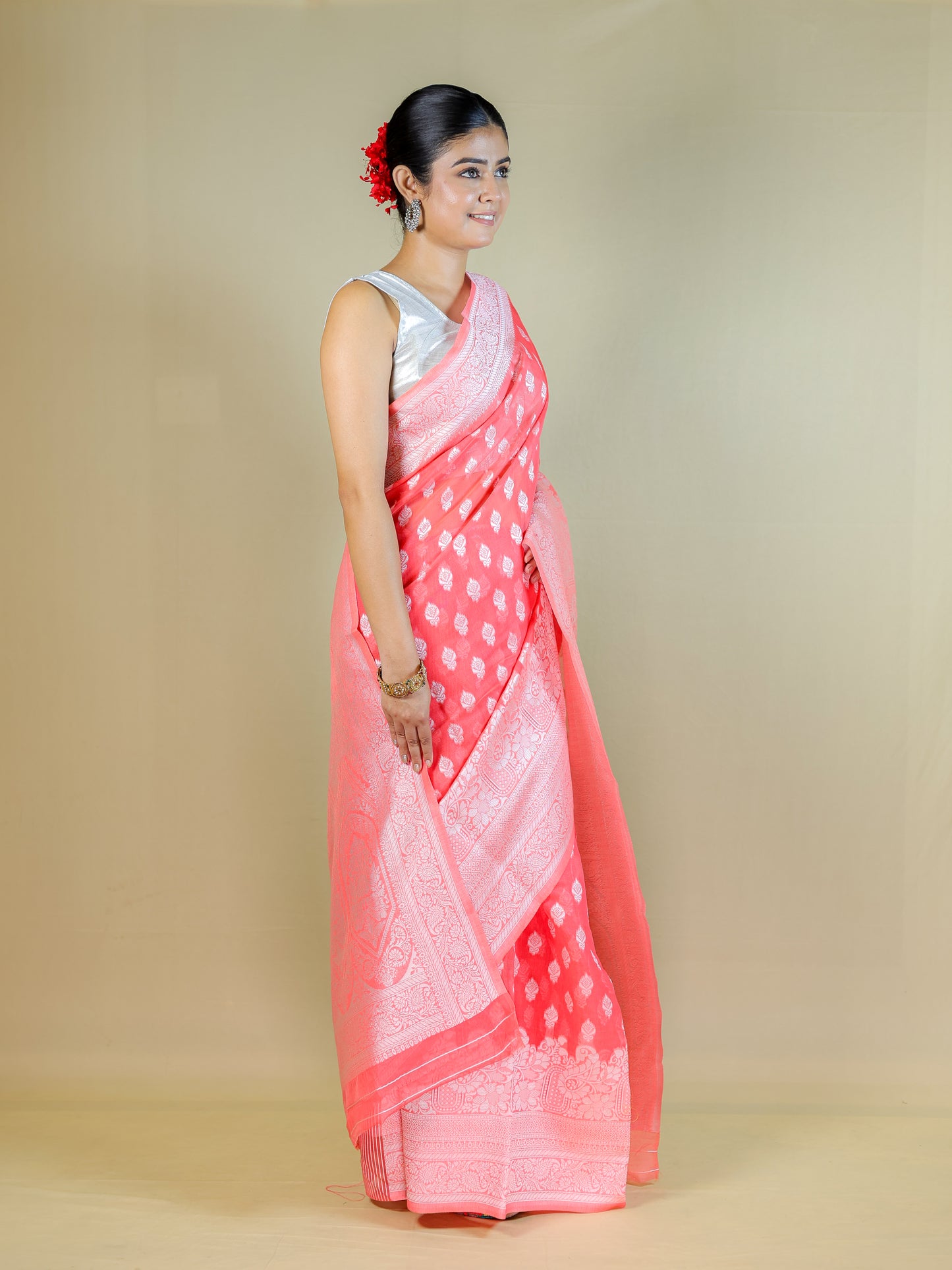 Elegant Cotton Saree with Blouse Piece – Daily & Festive Wear