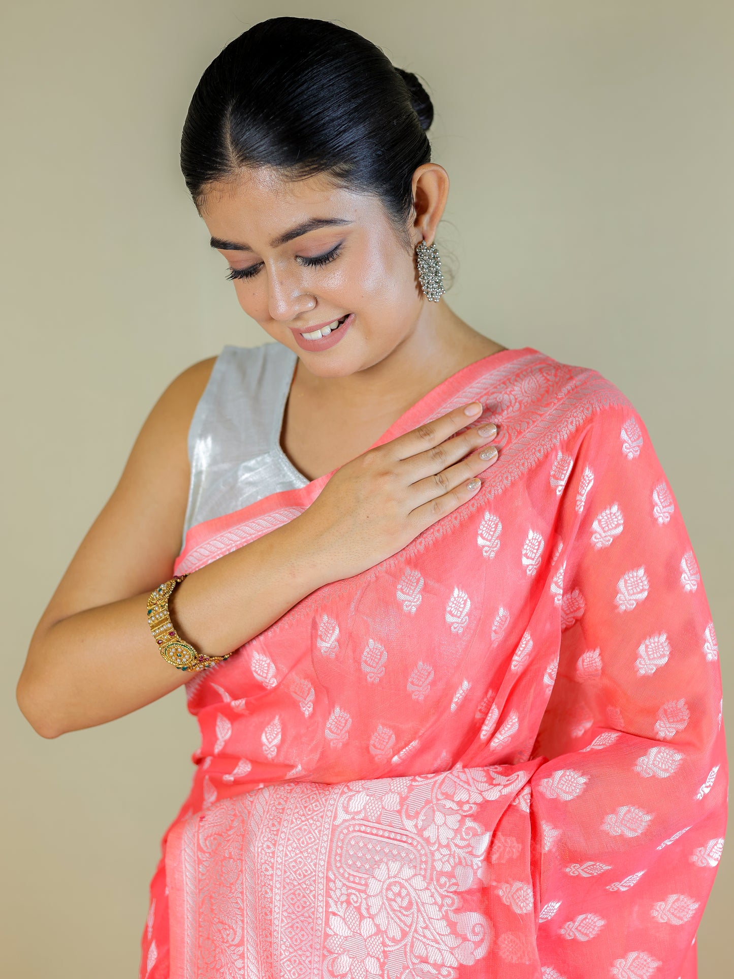 Elegant Cotton Saree with Blouse Piece – Daily & Festive Wear