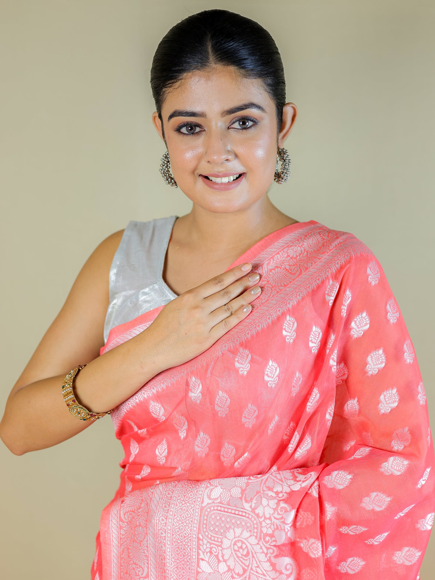 Elegant Cotton Saree with Blouse Piece – Daily & Festive Wear