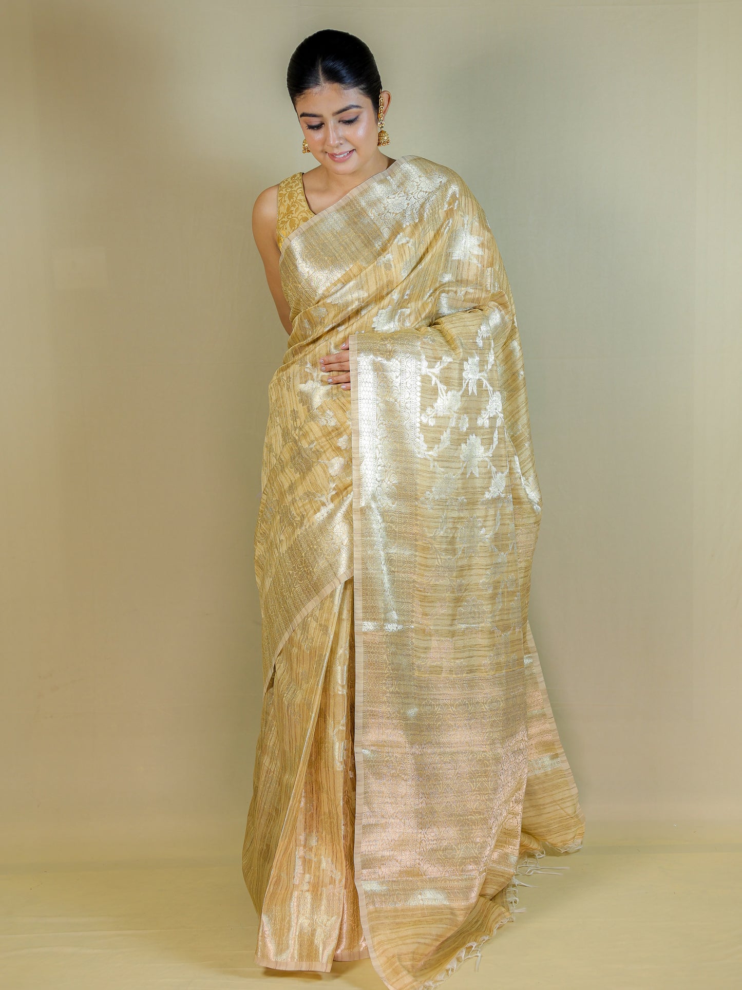 Tusshar Silk Banarasi Gold Saree with Blouse Piece