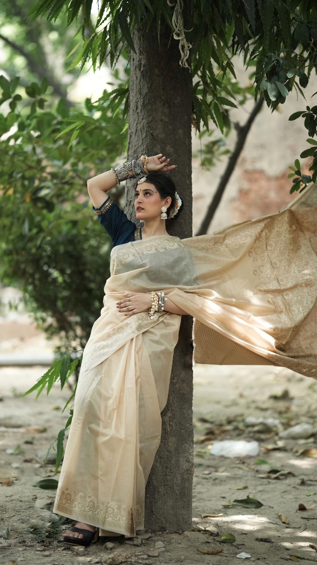 Cotton Check Super Net Resham Saree – Ivory Dream