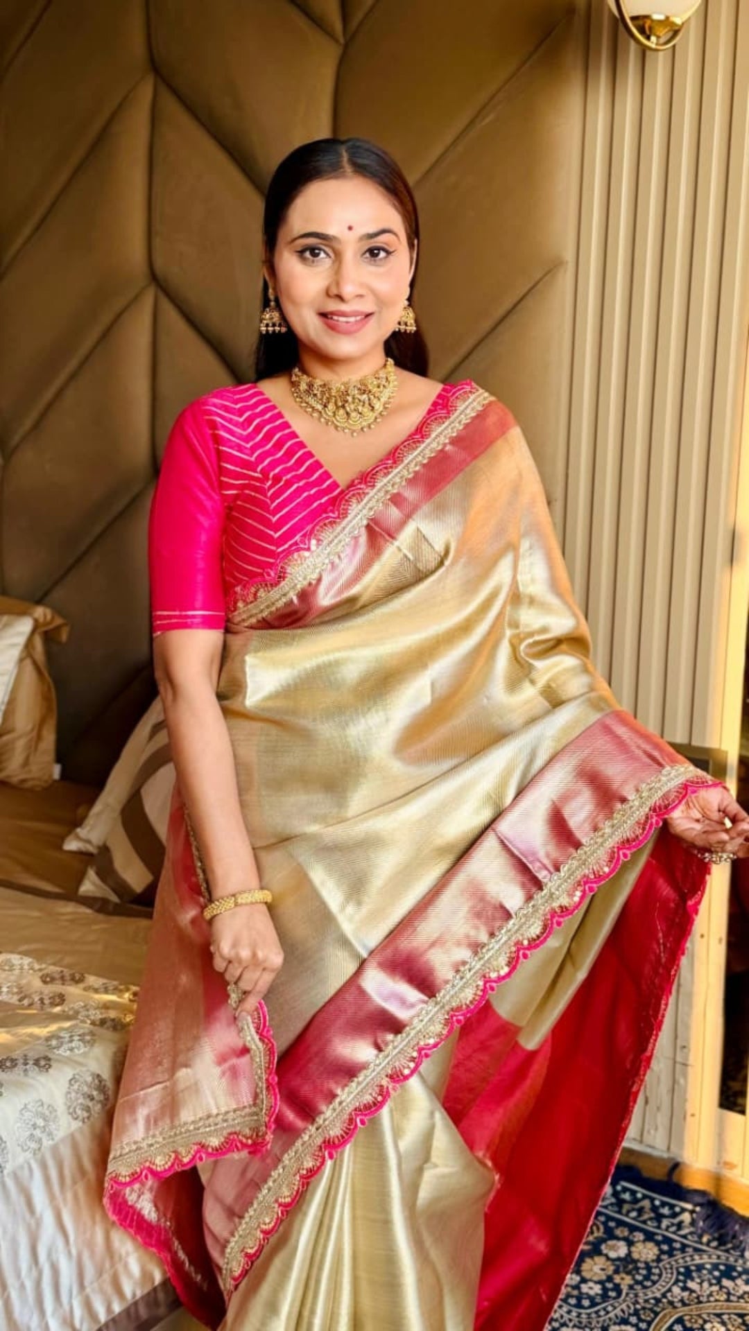Red Glow Premium Banarasi Tissue Silk Saree