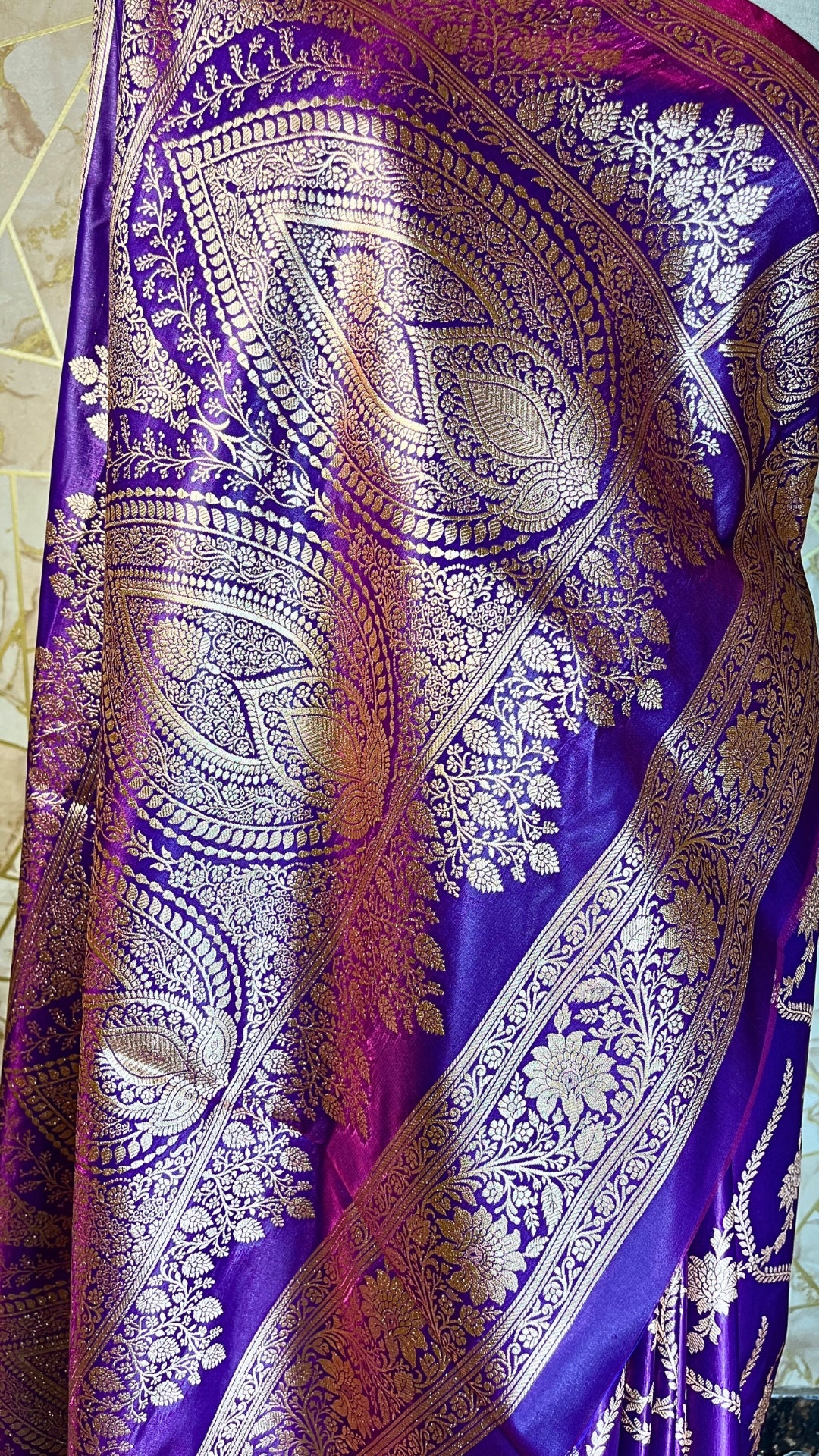 Majestic Purple & Gold Silk Saree - Banarasi Brocade Weave