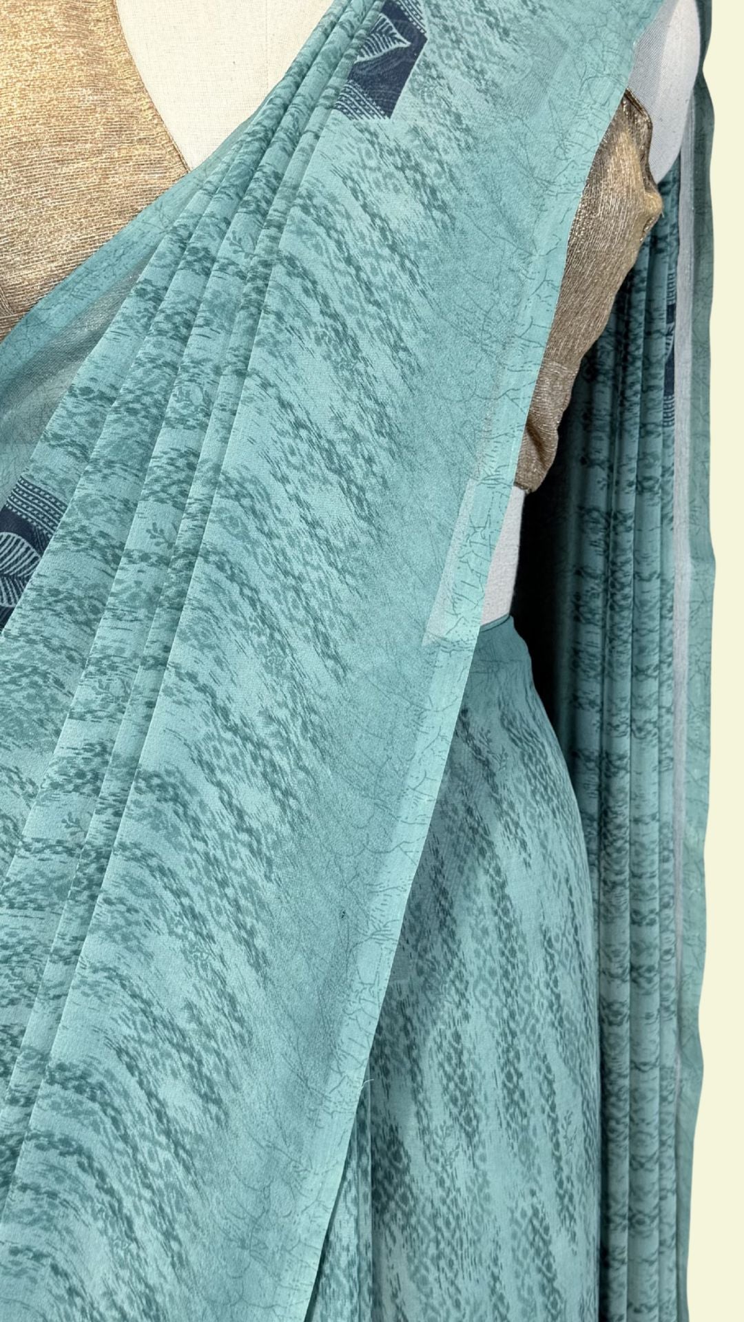 Sea Green Leaf Motif Synthetic Printed Saree