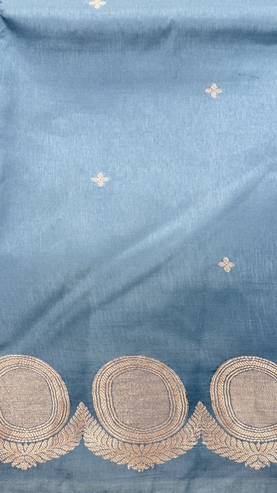 Royal Blue Raw Mango Silk Saree with Floral Weaving