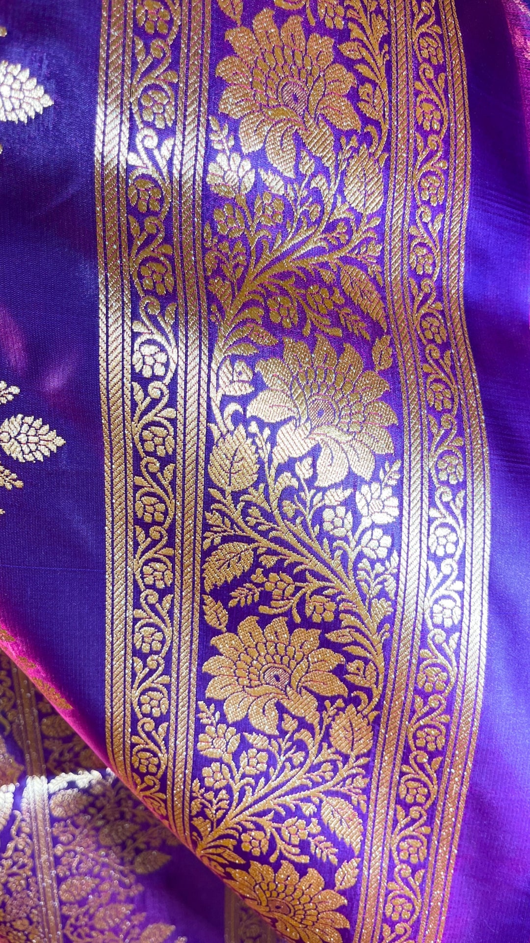 Majestic Purple & Gold Silk Saree - Banarasi Brocade Weave
