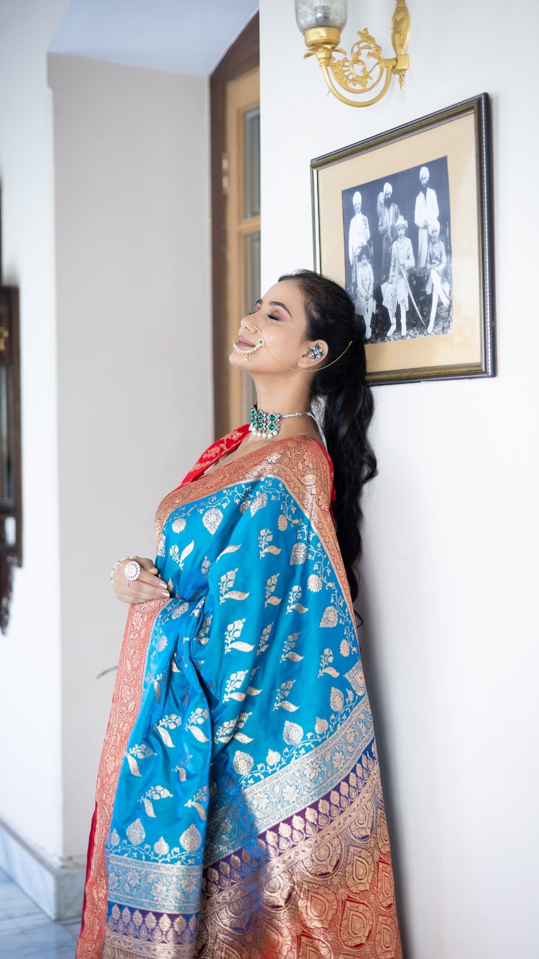 Blue Kanjivaram Silk Saree with Dual-Tone Copper Zari Weave