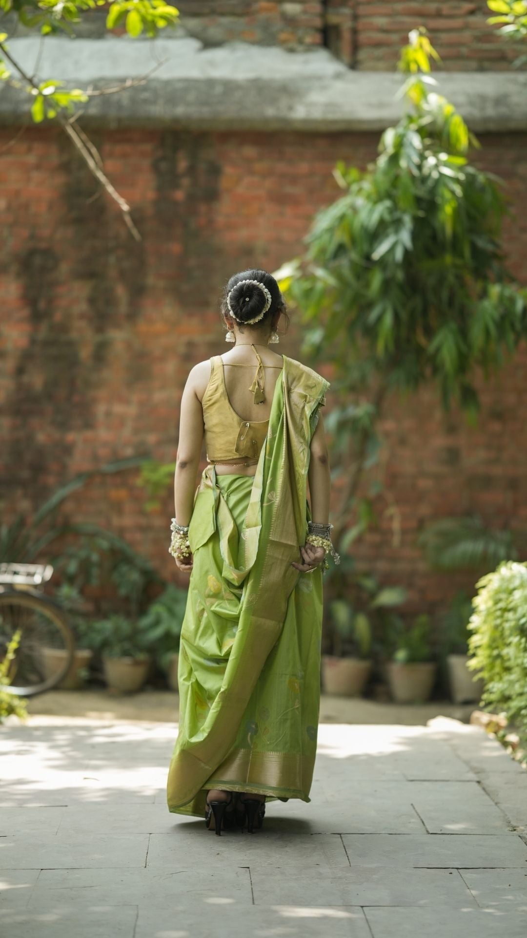 Mercerised Cotton Fancy Alfi Saree – Emerald Green with Meenakari Zari Border