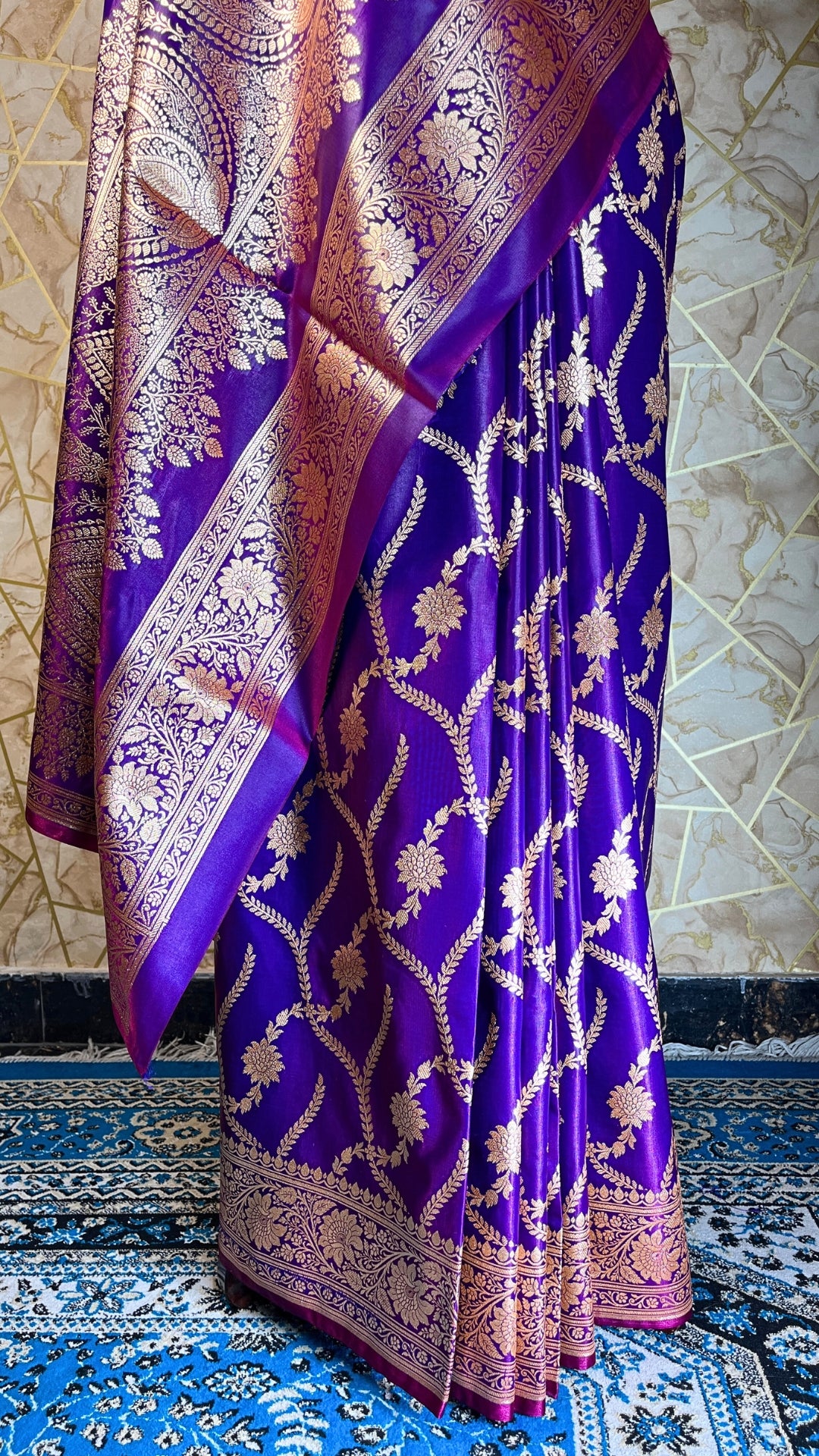 Majestic Purple & Gold Silk Saree - Banarasi Brocade Weave
