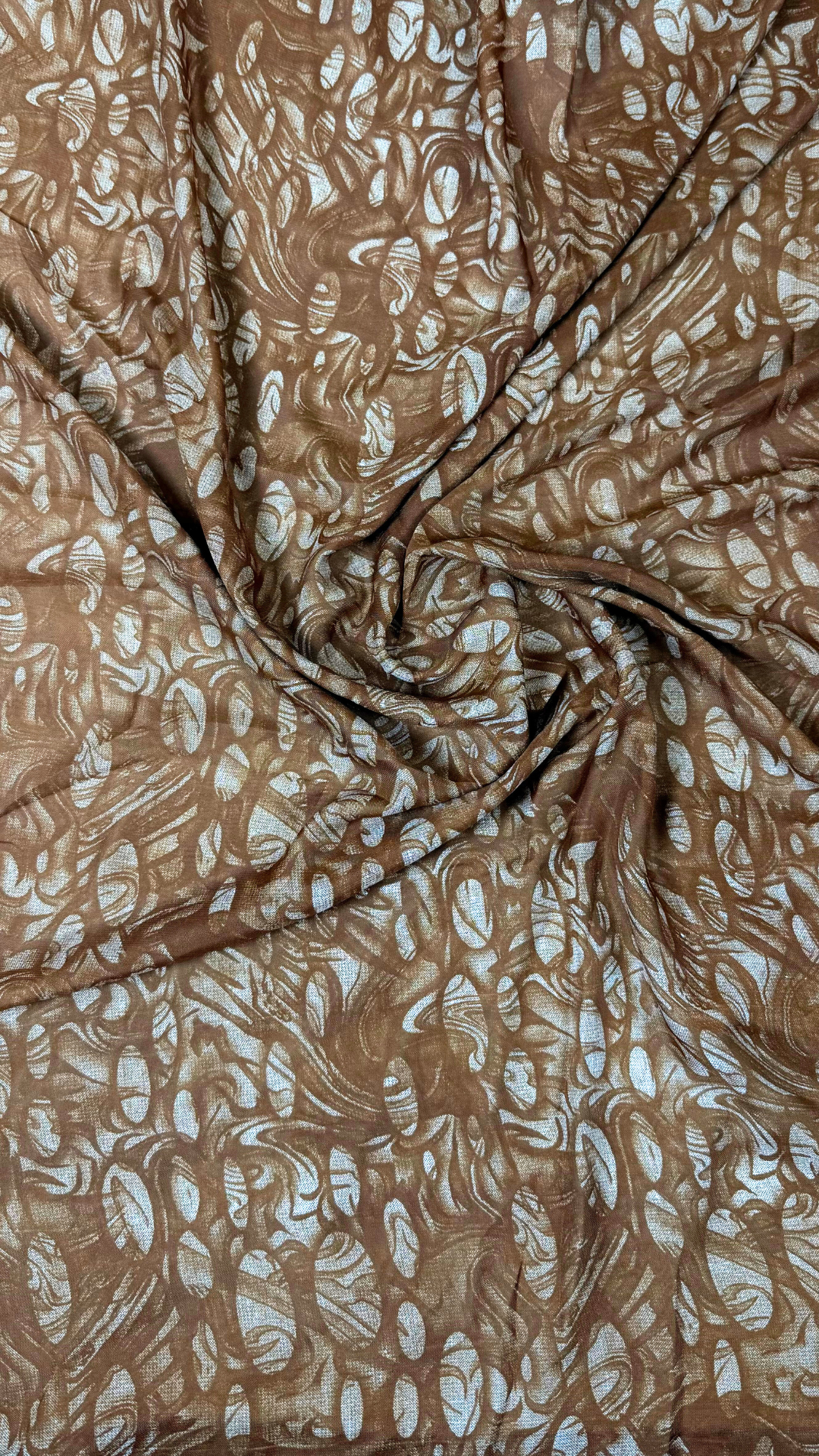 Geometric Print Banarasi Georgette Saree (Brown)