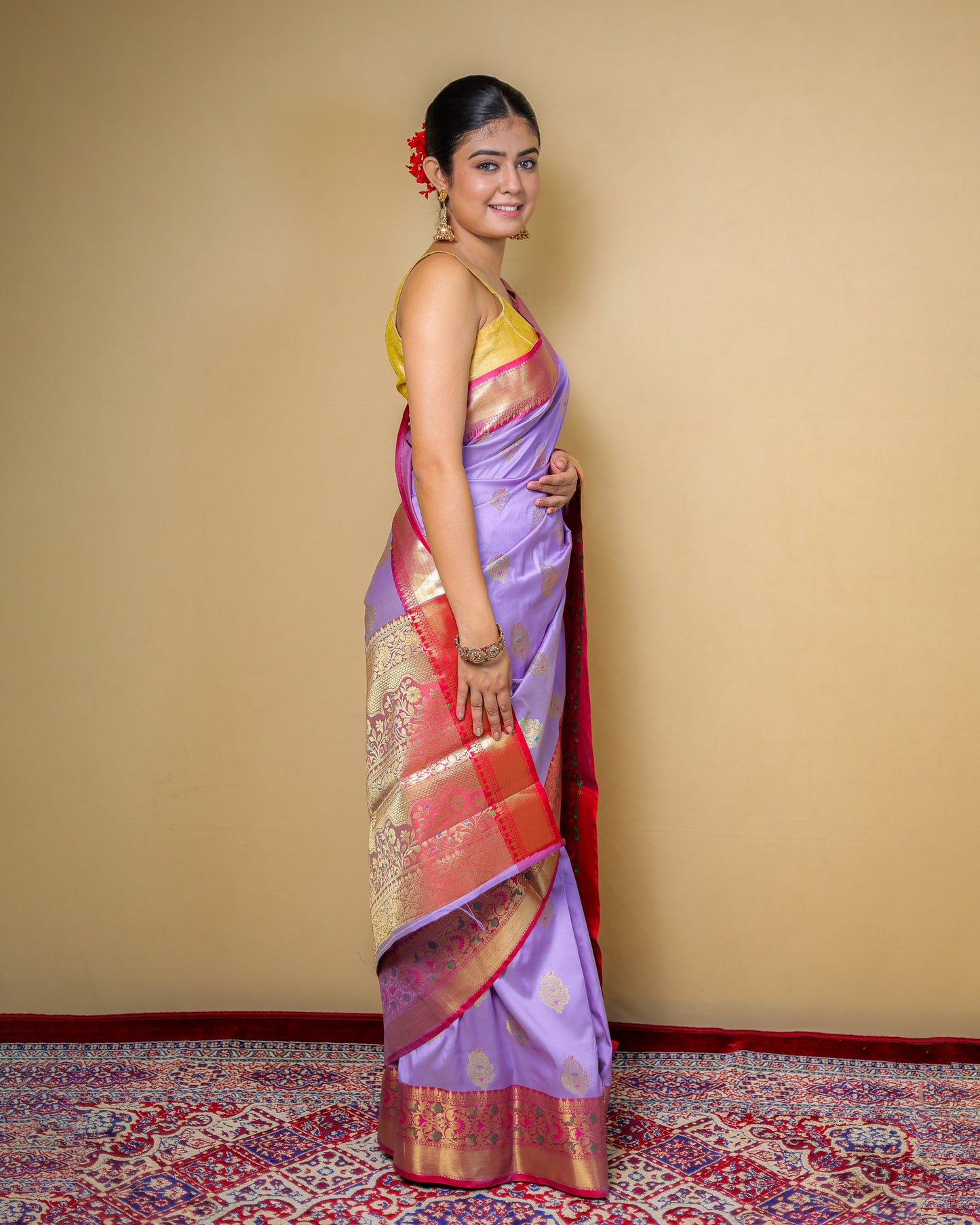 Pure Katan Silk Banarasi Saree – Lavender with Contrast Red Border & Golden Zari