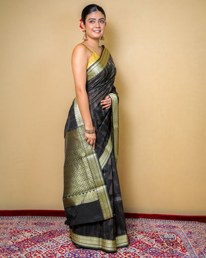 Elegant Black & Gold Woven Silk Saree with Blouse Piece – 6m Saree + 2m Blouse