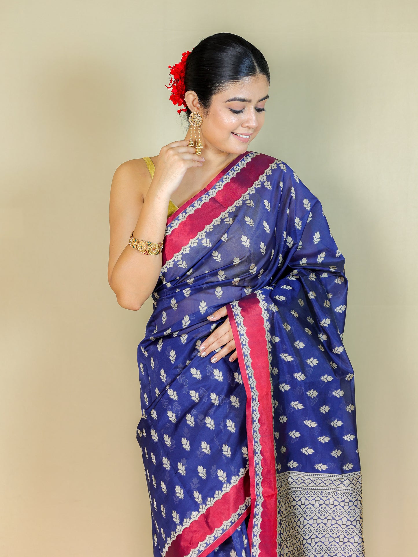 Blue Cotton Saree with Printed Border – Daily Wear Saree with Blouse Piece
