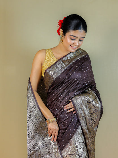 Designer Bandhani Banarasi Silk Saree with Rich Zari Border & Blouse Piece