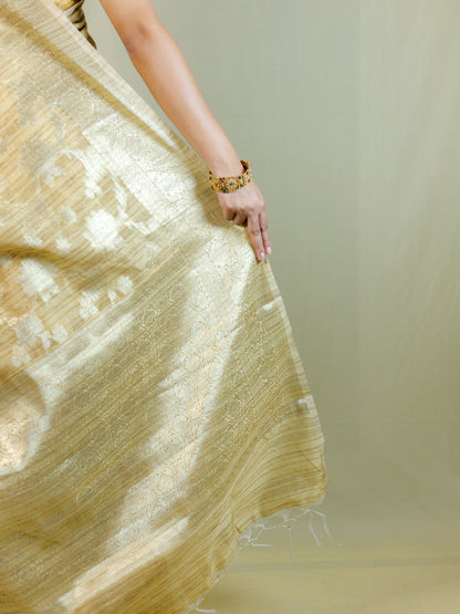 Tusshar Silk Banarasi Gold Saree with Blouse Piece