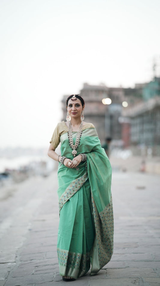 Regal Leaf Motif Katan Silk Saree in Emerald Green