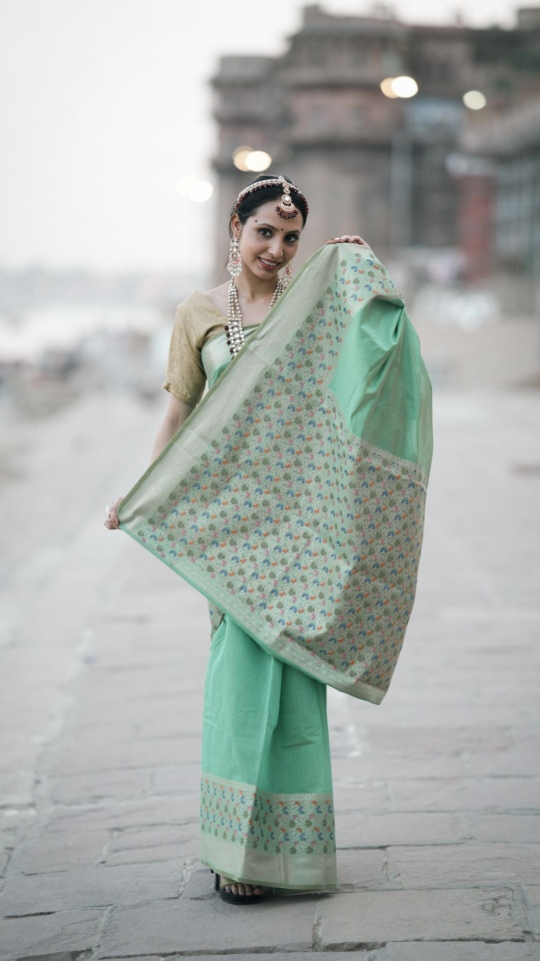 Regal Leaf Motif Katan Silk Saree in Emerald Green