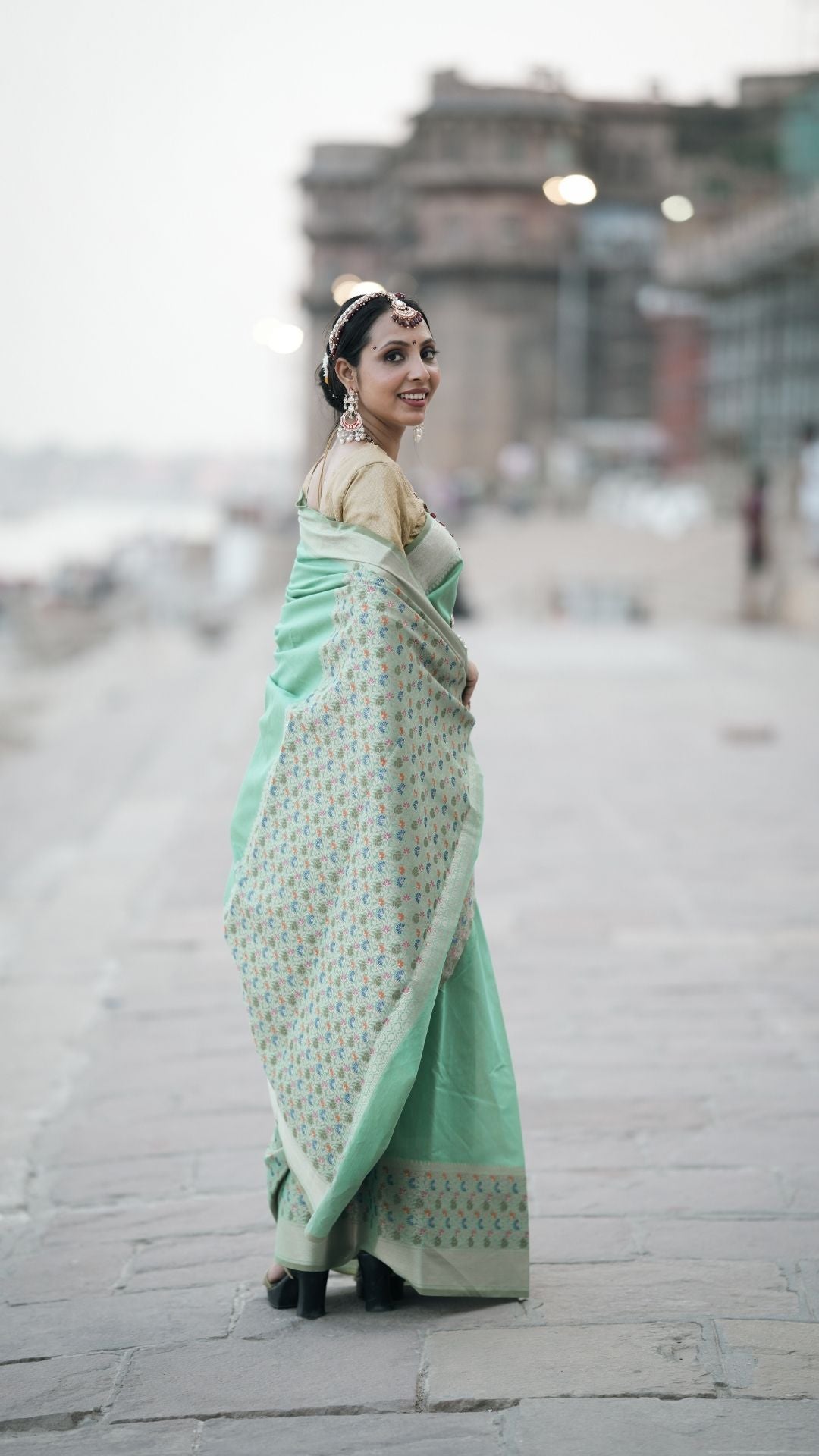 Regal Leaf Motif Katan Silk Saree in Emerald Green