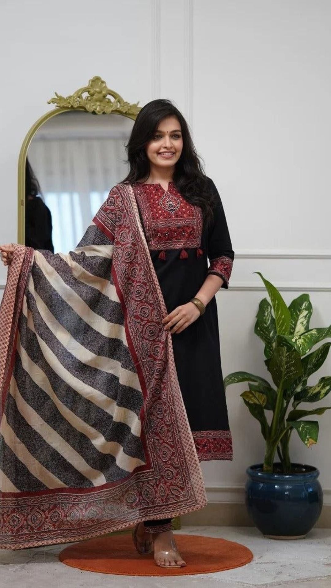 Midnight Black Royal Kalamkari Cotton Suit Set