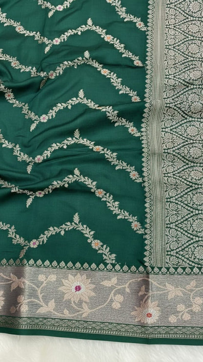 Emerald Green Banarasi Semi Chiffon Saree with Zari Meenakari Weaving & Brocade Blouse