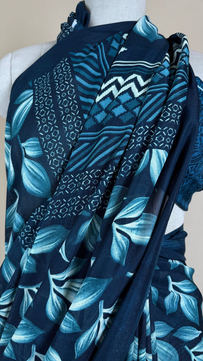 Elegant Navy Blue Leaf Print Georgette Saree with Blouse Piece – Lightweight Party Wear & Casual Saree for Women