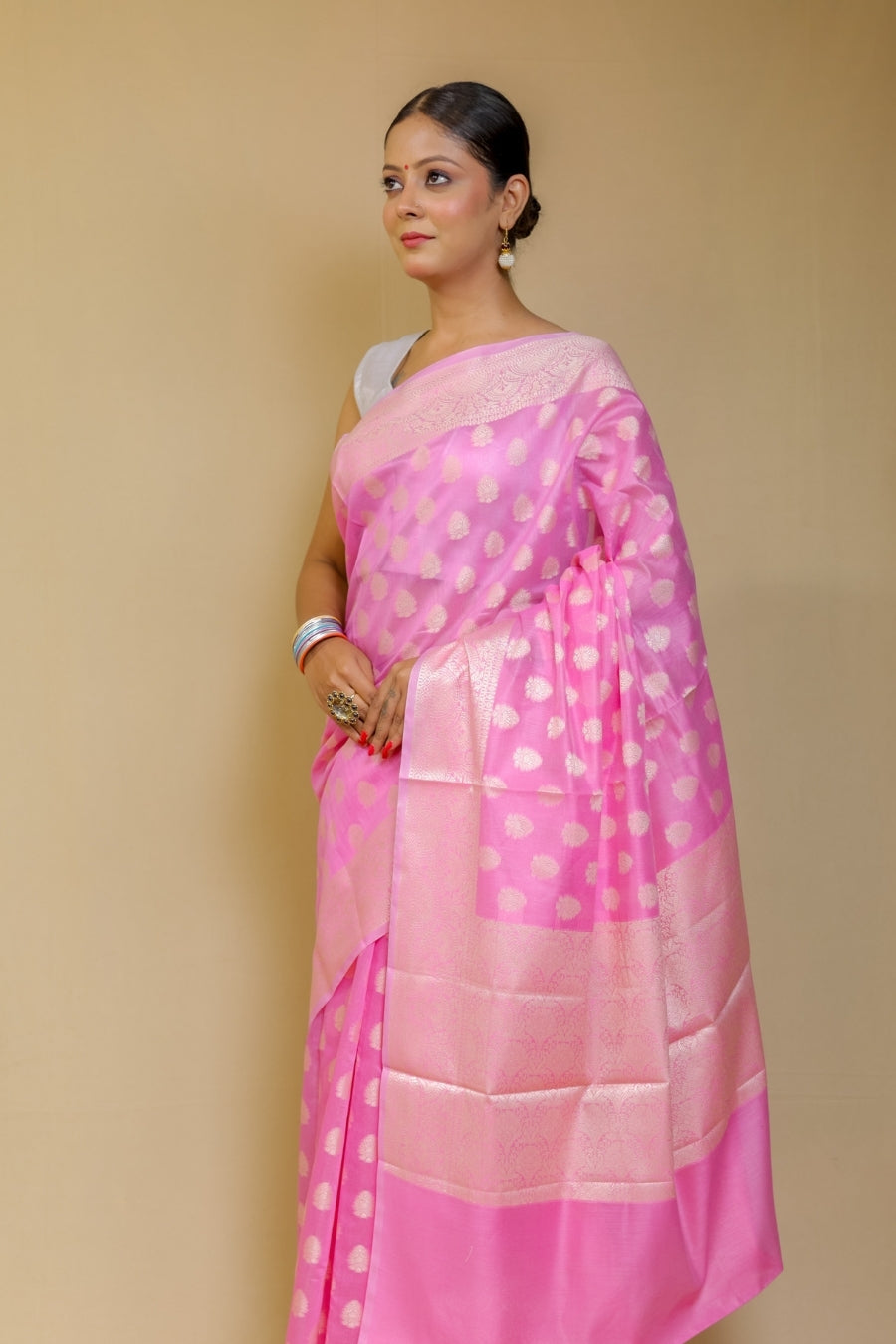 Luminous Bubblegum Pink Banarashe Pure Cotton Silk Saree with Resham Booti