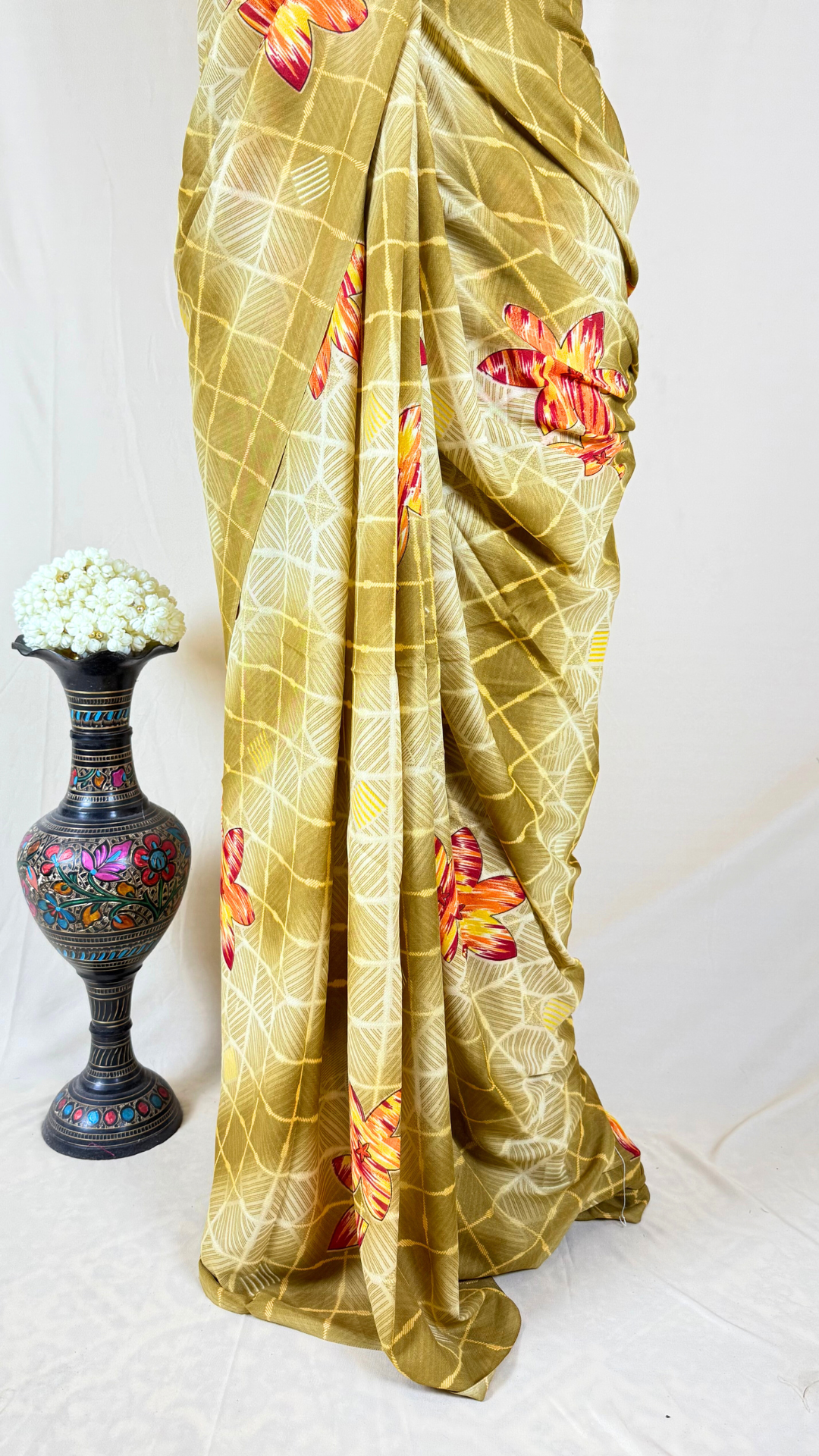 Floral Print Banarasi Georgette Saree  (Mustard)