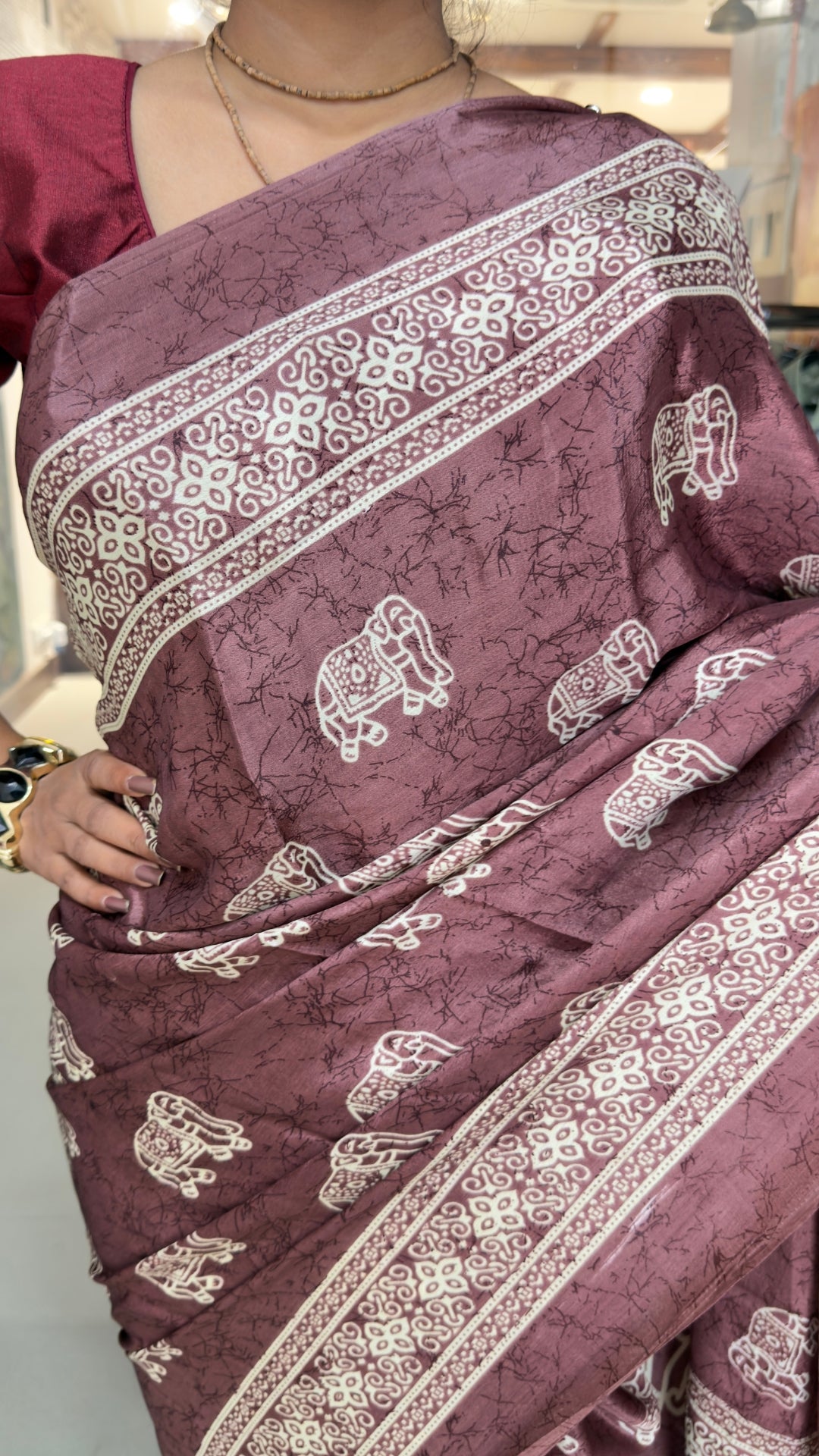 The Royal Mauve Plum Saree – Traditional Elephant Motif Soft Silk