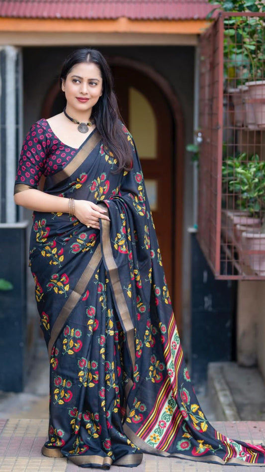 Soft Cotton Crape Saree with Zari Pattu Border