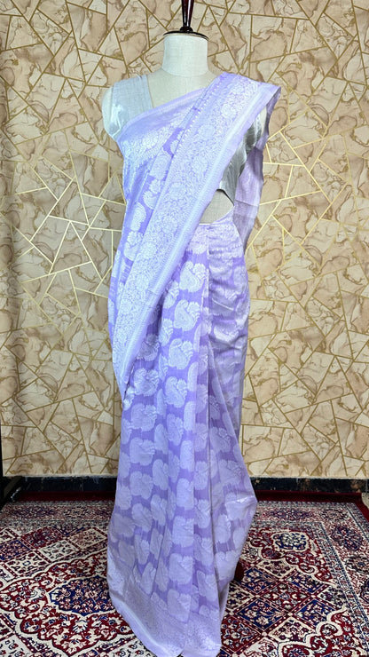 Banarashe Lilac Purple & Silver Floral Saree