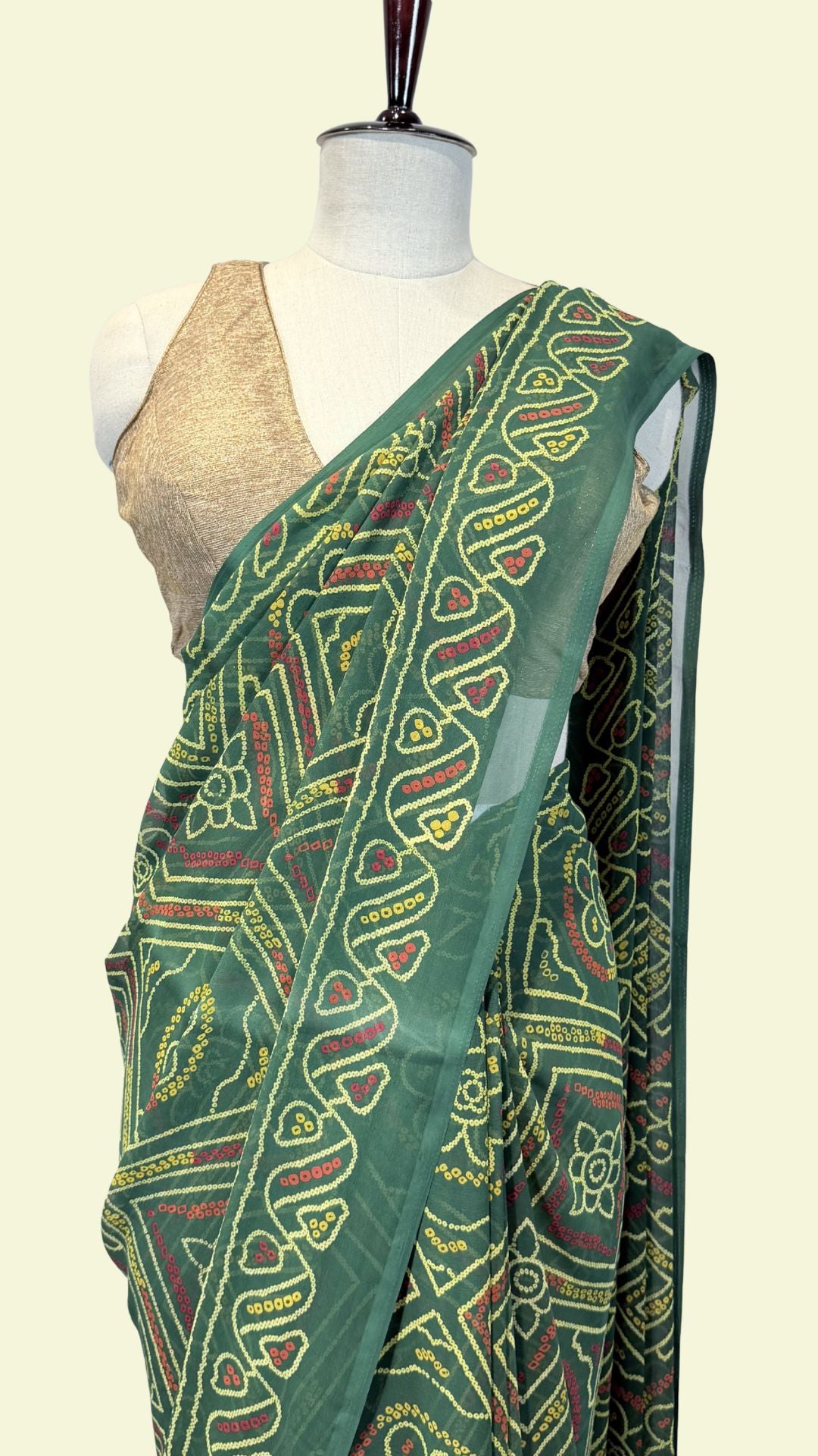 Green Geometric Printed Synthetic Saree