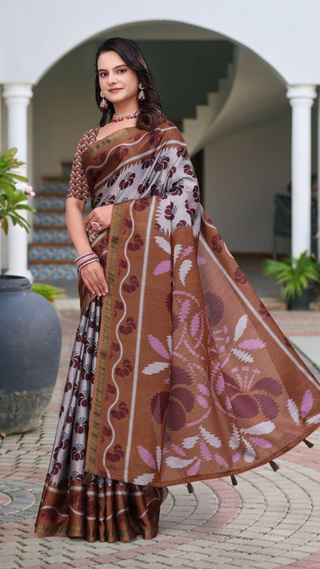 Elegant Grey & Brown Mal Cotton Saree with Woven Floral Design & Rich Pallu