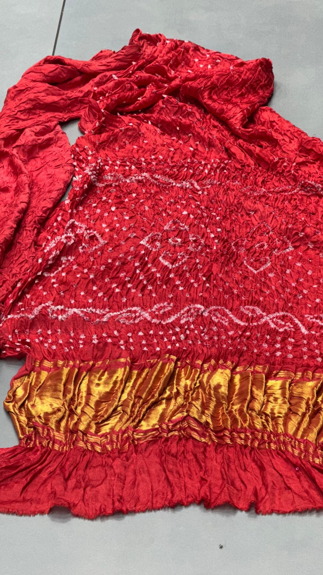 Pure Gaji Silk Bandhani Saree – Red Wedding & Festive Wear