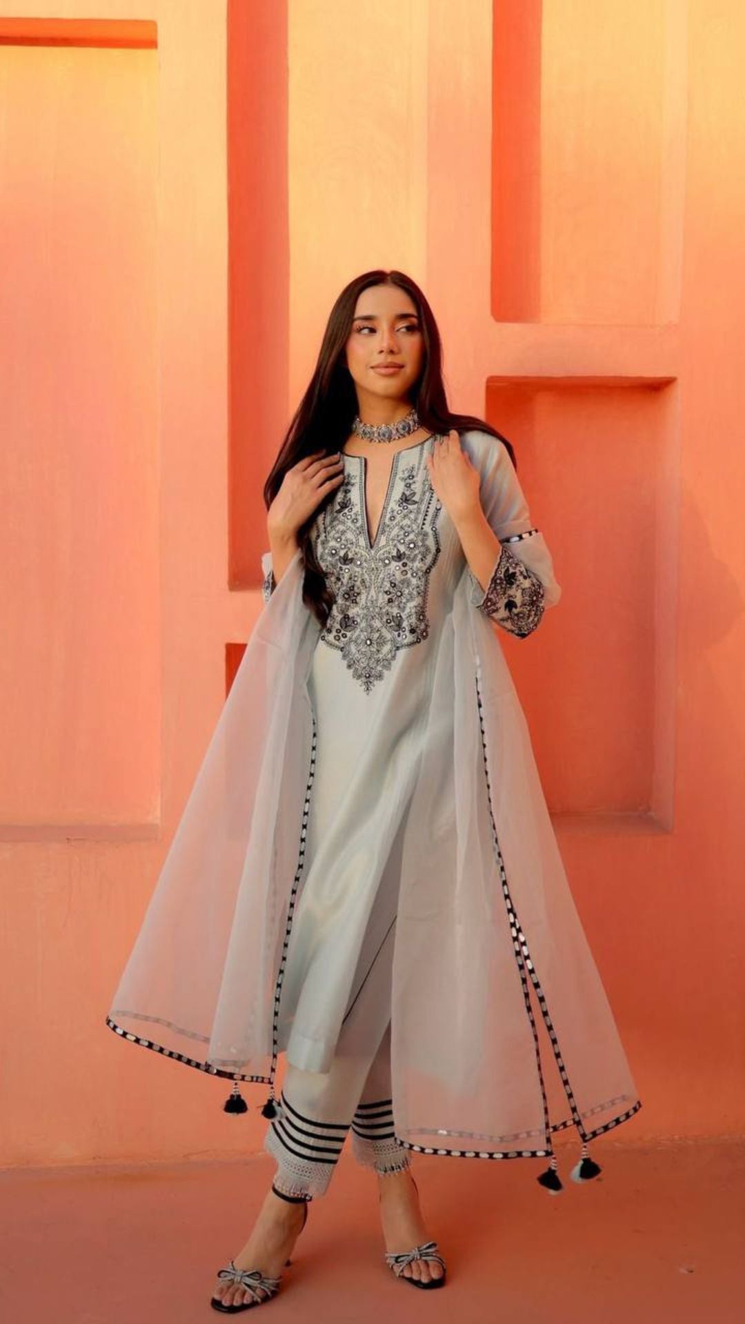 Elegant Georgette Embroidered Kurta Set with Pant & Dupatta (3-Piece Set)