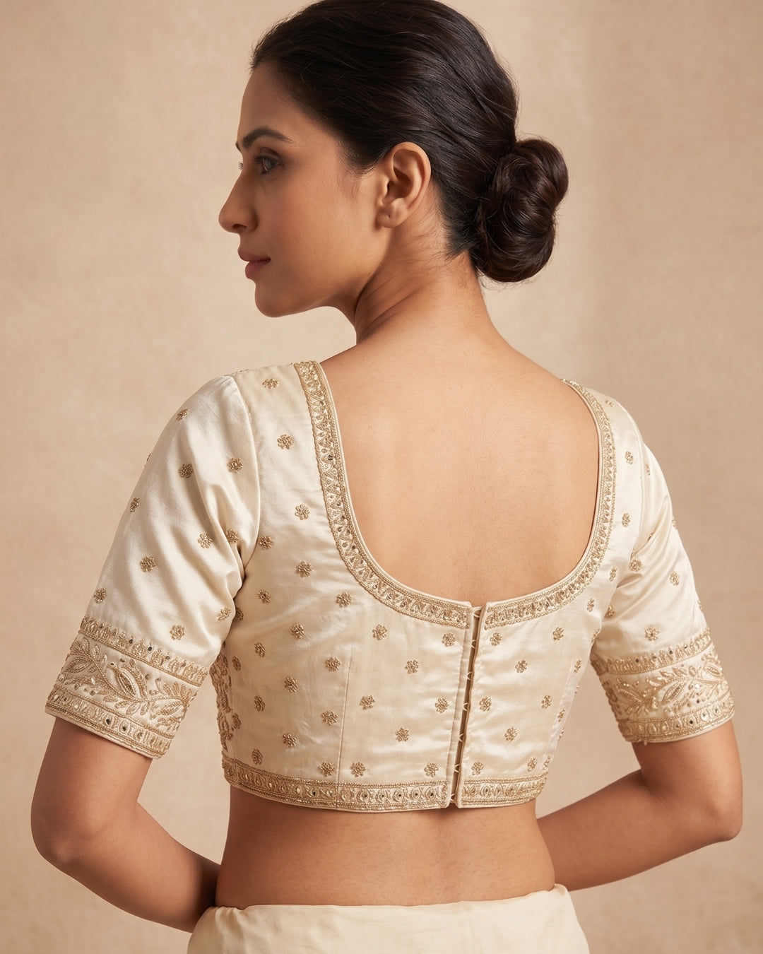 Banarashe Off-White Raw Silk Bridal Blouse with Floral Zari Borders