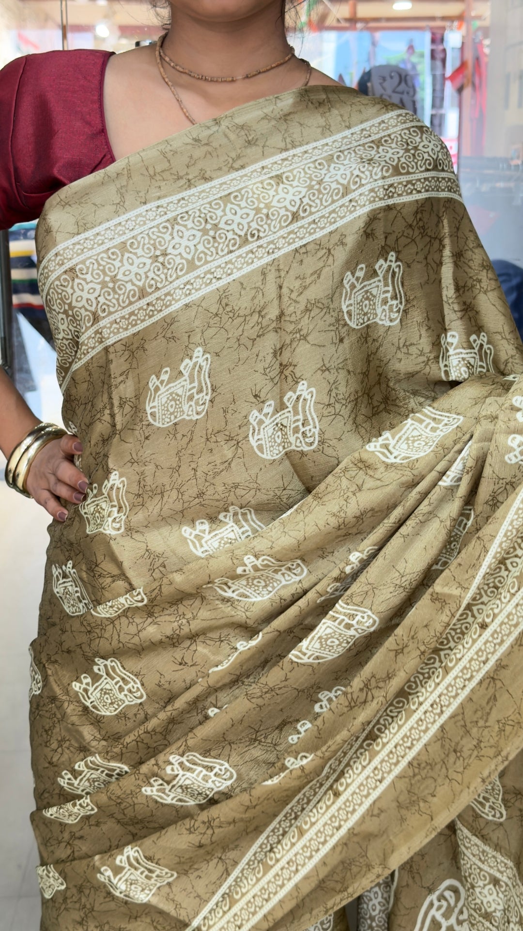 The Royal Olive Gold Saree – Traditional Elephant Motif Soft Silk