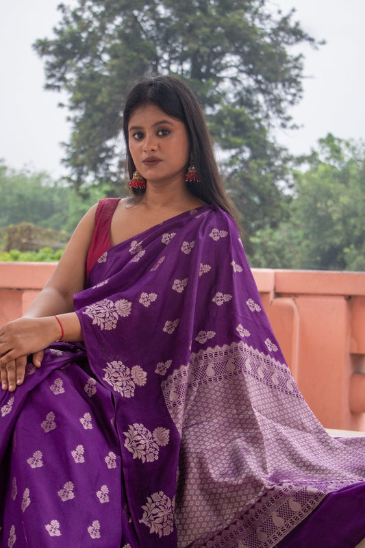 Dark Bluish Purple Semi Raw Mango katan Silk Saree