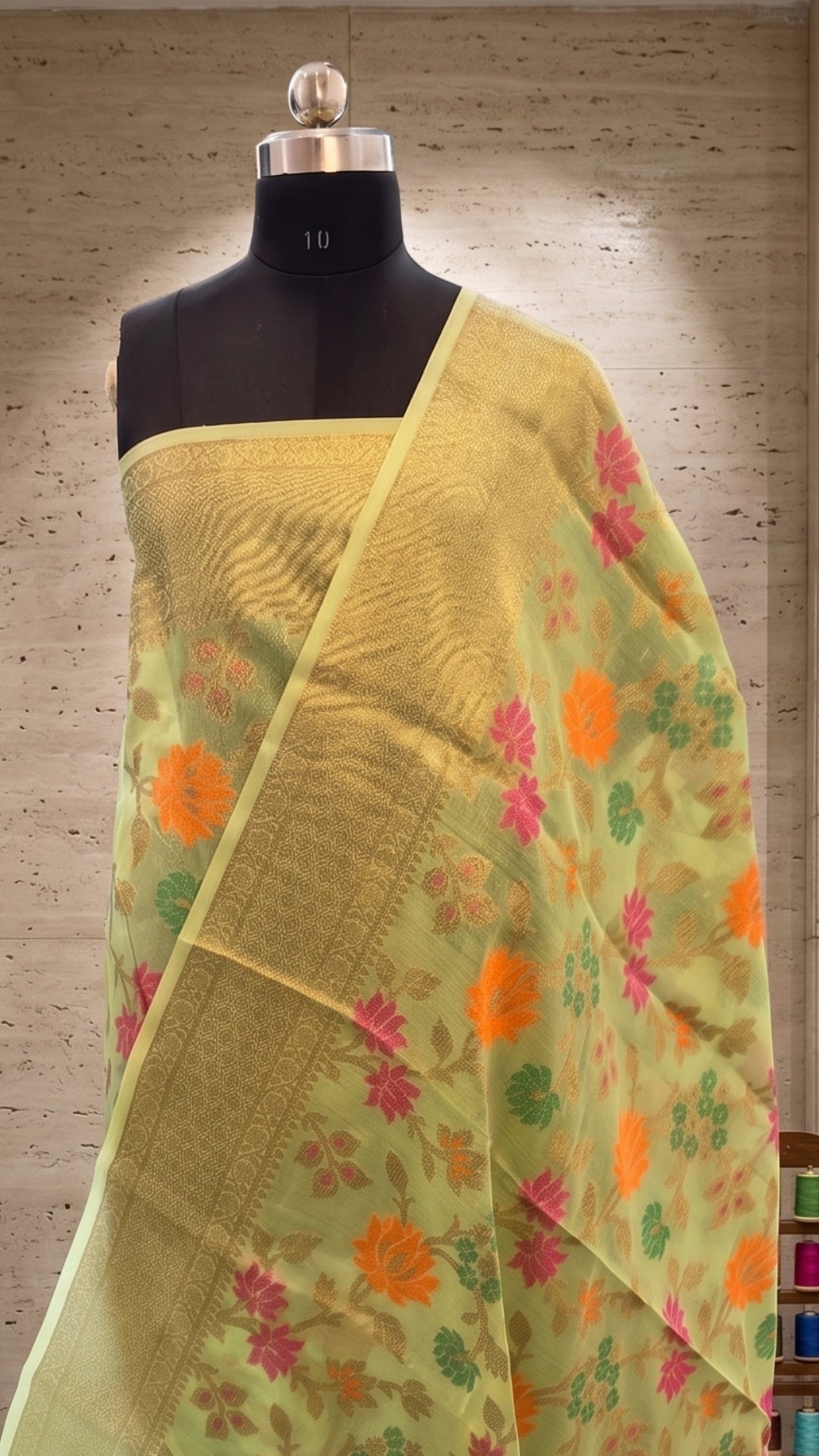 Meenakari Organza Banarasi Pista Green