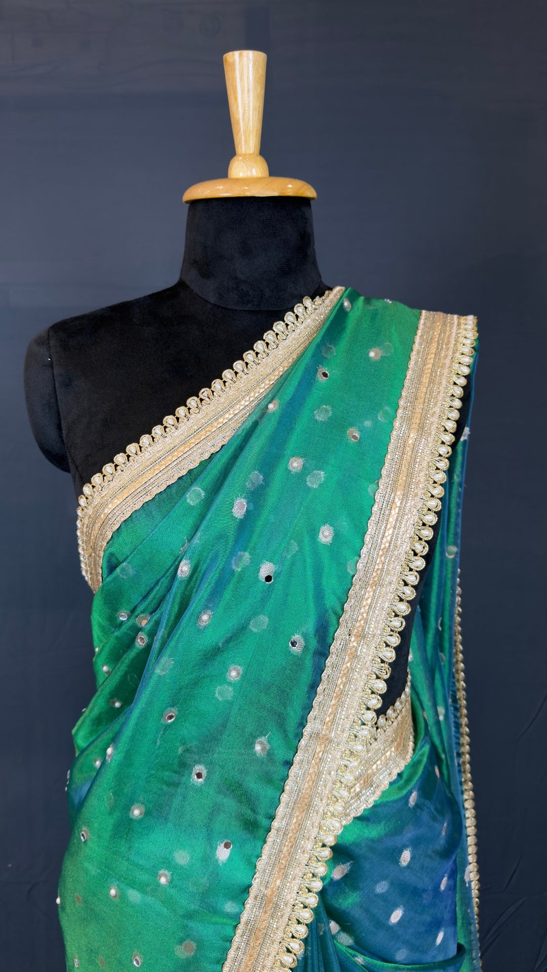 Banarasi Premium Emerald Green Mirror Work Tissue Saree