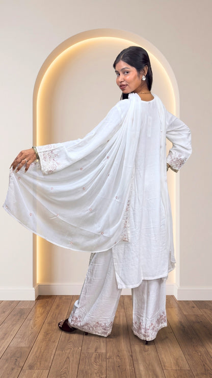 Women’s White Cotton Embroidered 3 Piece Kurta Pant Dupatta Set