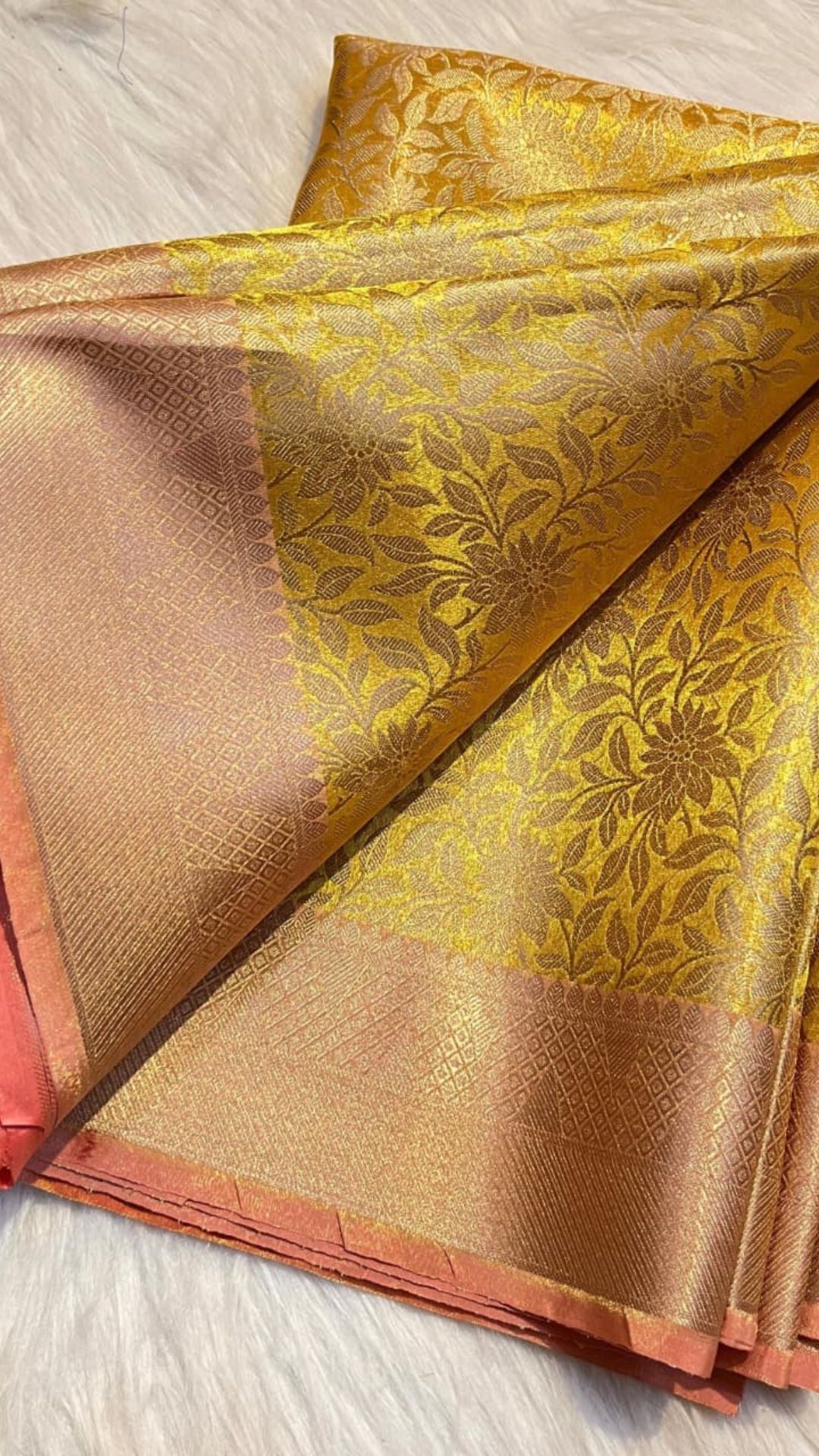 Premium Gold Banarasi Tissue Saree with Contrast Zari Tanchui Weaving & Brocade Blouse