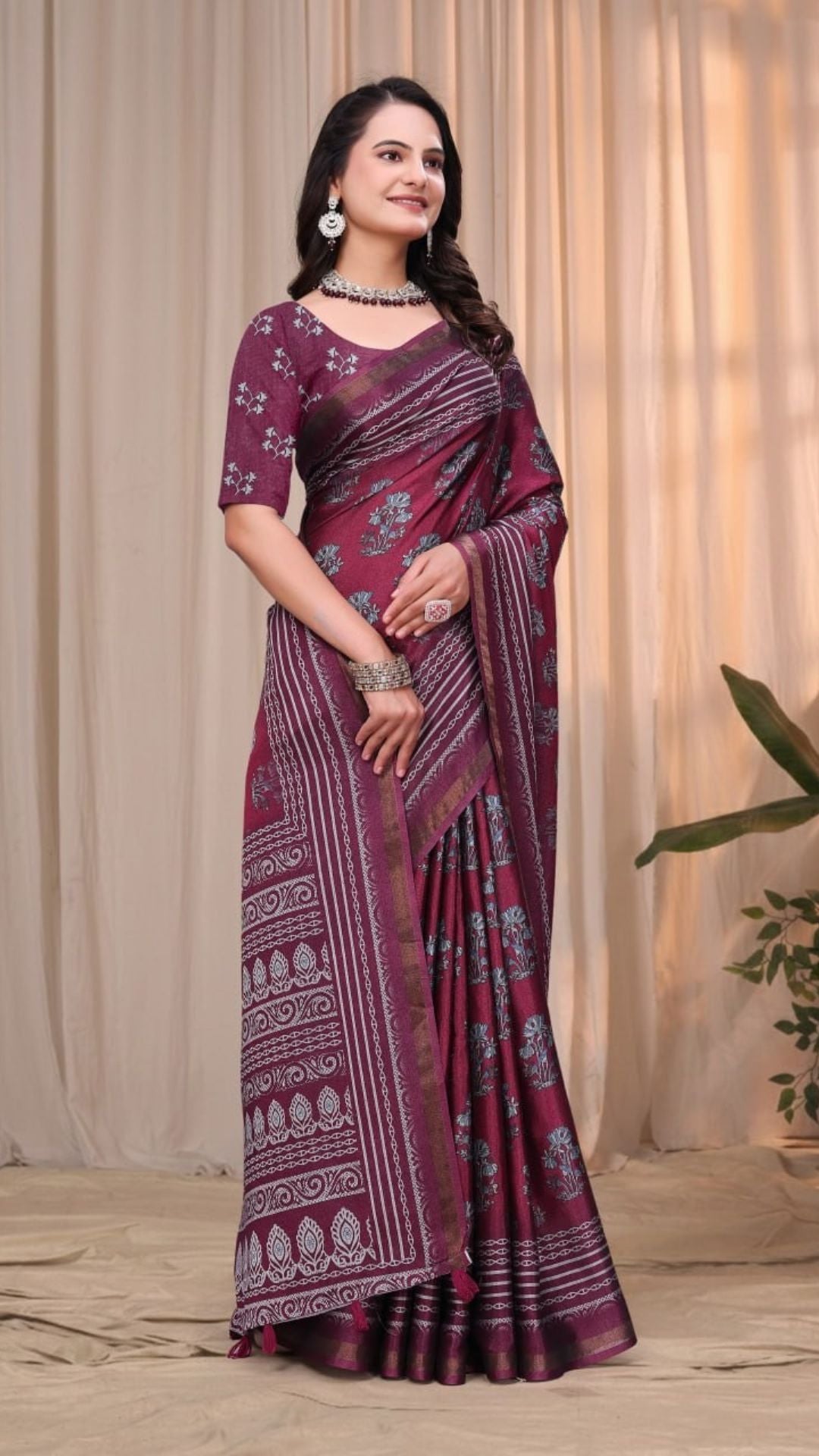 Elegant Wine Mal Cotton Saree with Designer Blouse Piece